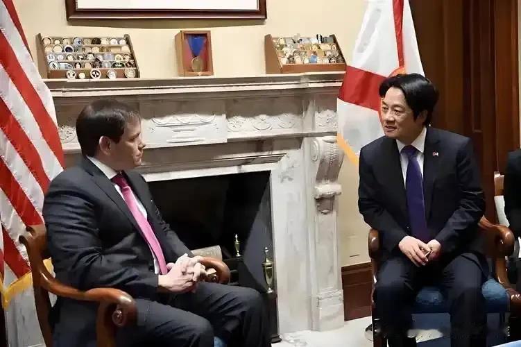 赖清德“大罢免”翻车！岛内民众集体怒吼：别再玩火了！赖清德的“大罢免”行动