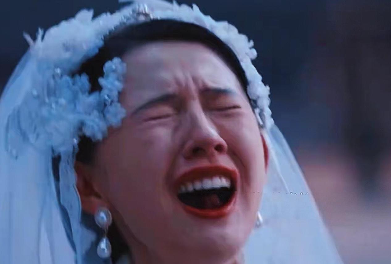 《灼灼韶华》第27集预告，大婚之日夏初意外离世了，原来是穆子儒杀了他！夏初不顾