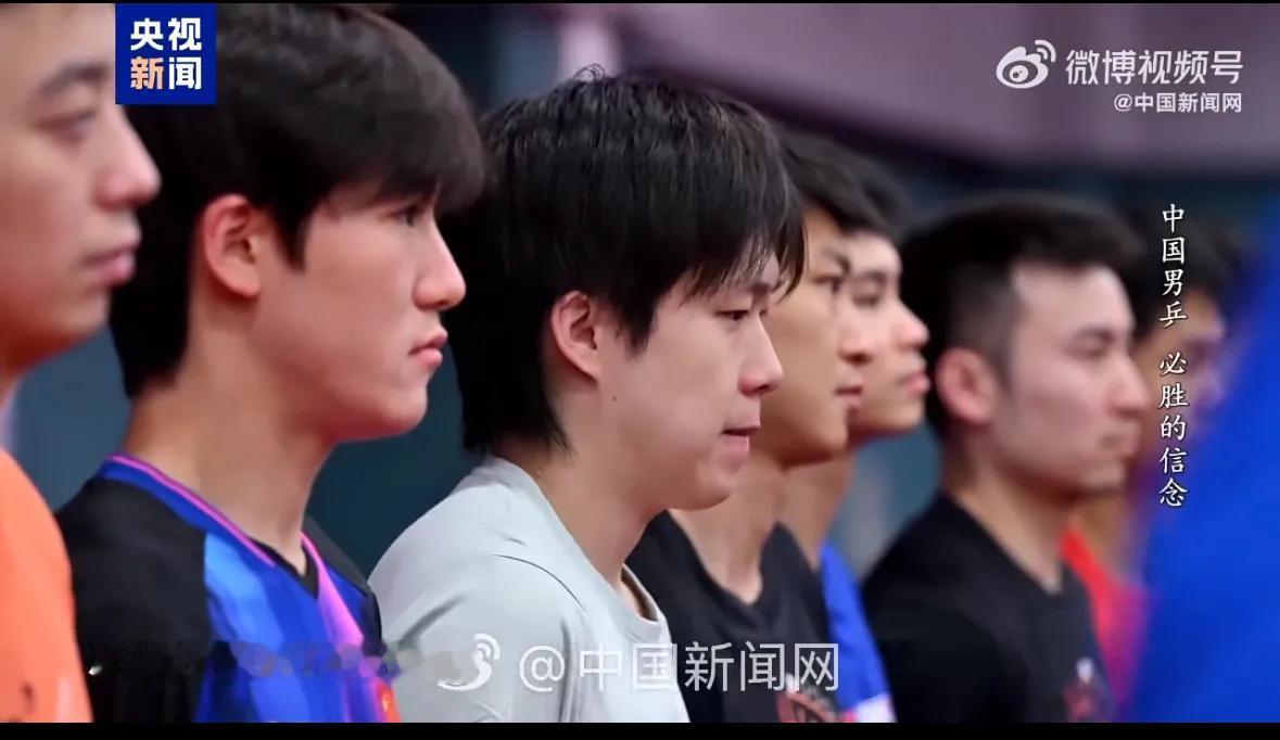 王楚钦出任中国乒乓球队男队队长后的回应来了，央视新闻网体坛零距离专访王楚钦。当