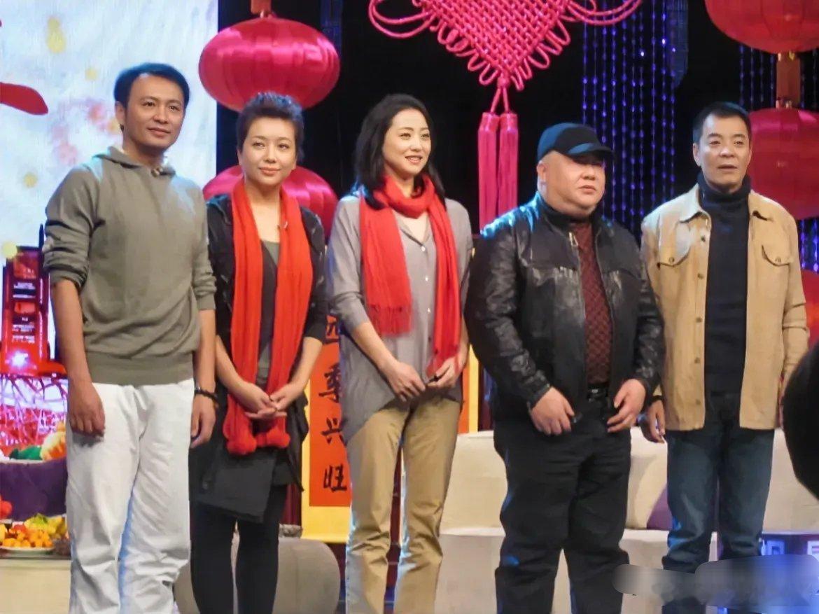 中间这个，颜值不输江珊，演技不输吴越，大家有印象吗？