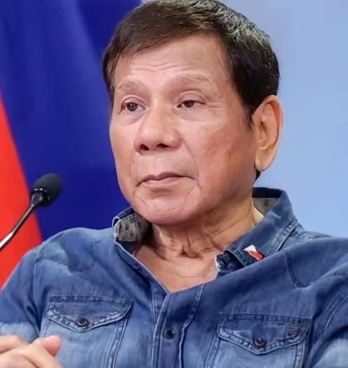 最近，菲律宾前总统杜特尔特的一番话在东南亚政坛炸了锅，直白得让人没法回避：“中美