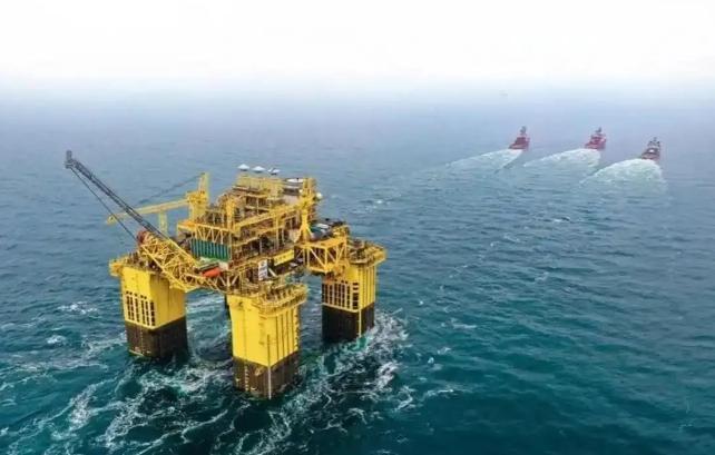 南海有这么多石油，为什么中国不开采？其实说白了，简单来说，越南已经在那里开采了，