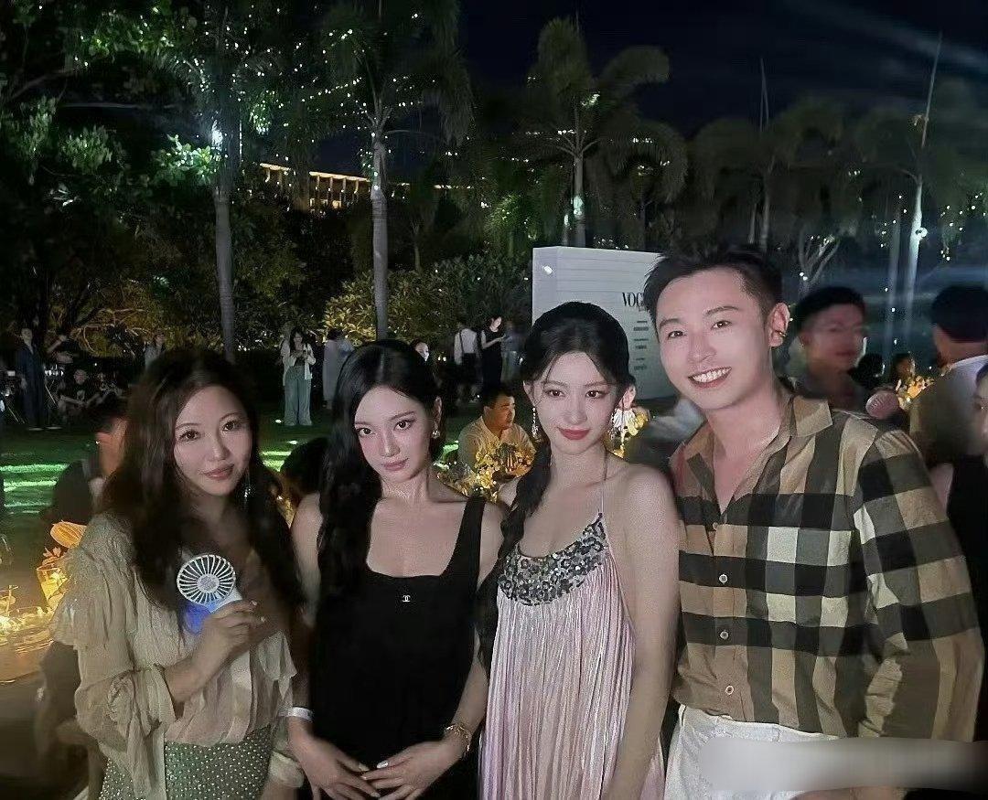 这就是普通漂亮和演员级漂亮吧！​​​