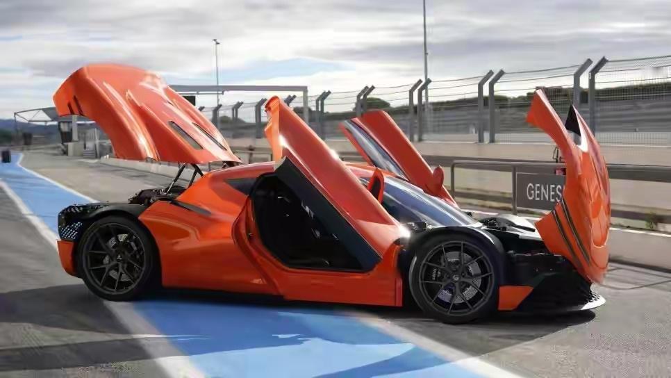 捷恩斯正在研发的这款超级跑车为MagmaGT。该车已确定量产，计划效仿保时捷9