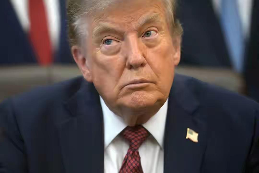 要让美国成为中东危机的大输家，美资天然气储运船遭遭袭，这是一个好开端！埃及达
