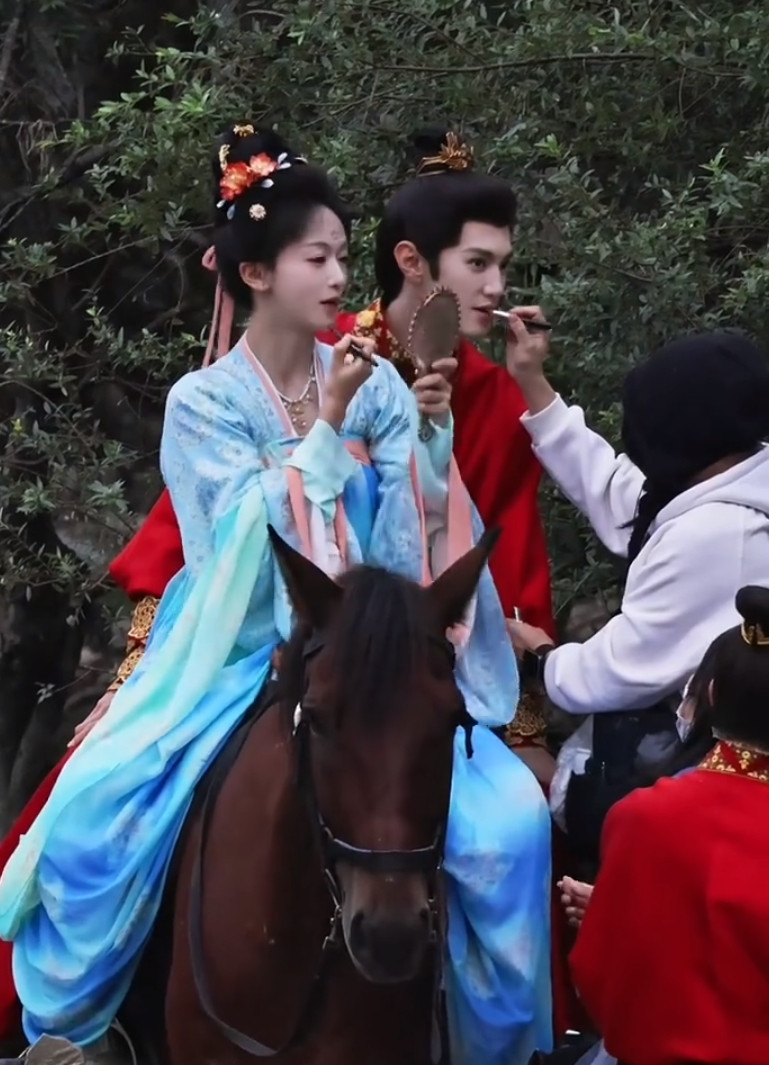 《江山为聘》因为拖欠工资被拉横条了