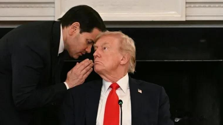 这么看来，美国就是典型的“人治国家”，竟然把美最高法院的关税裁定都不放在眼里，也