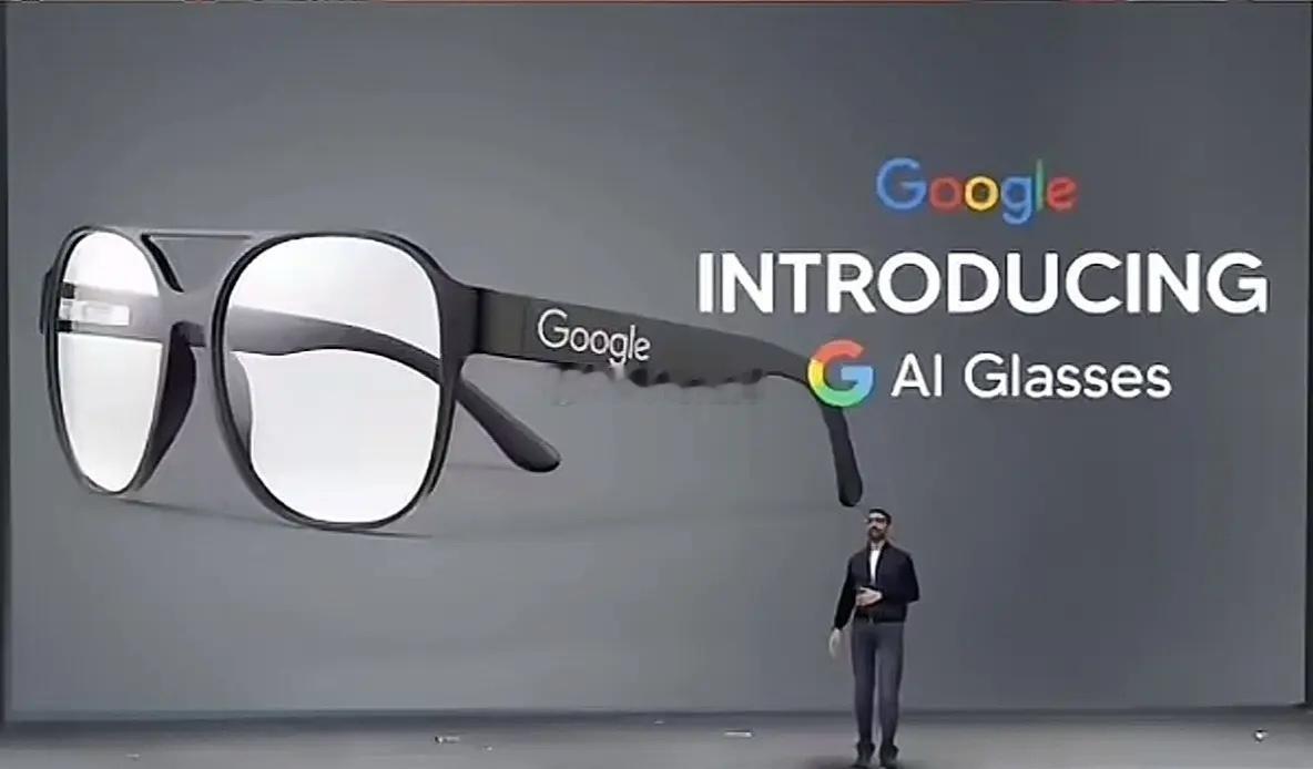 重磅！谷歌杀回智能AI眼镜！2026年将正式发布！刚刚，重磅消息突袭科技圈，谷歌