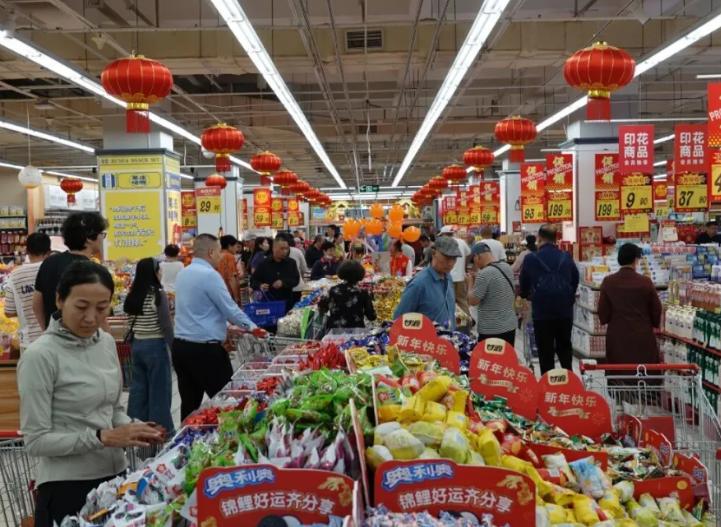 官媒直接点破关键问题：居民收入弱，不能再只喊大家掏钱了！10月5日，人