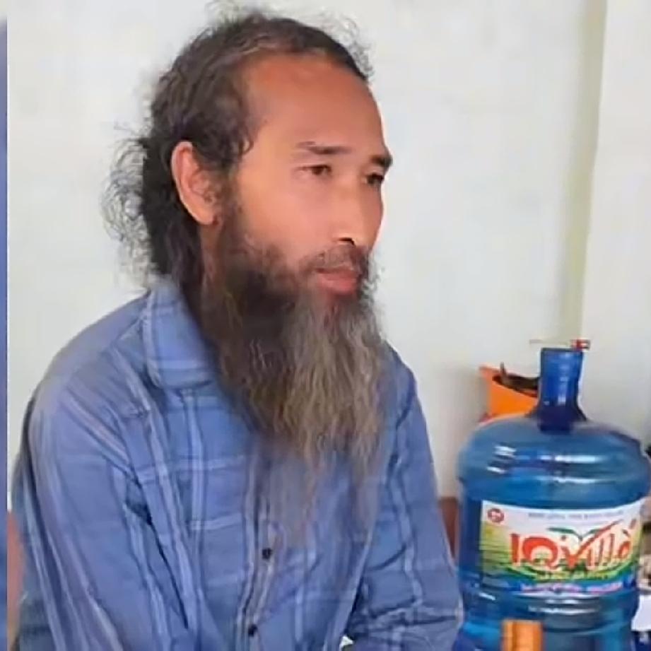 小松和秋秋在越南省城安沛建民宿，工地干活的人只剩下小叔和老丈人还有胡子叔叔。大家