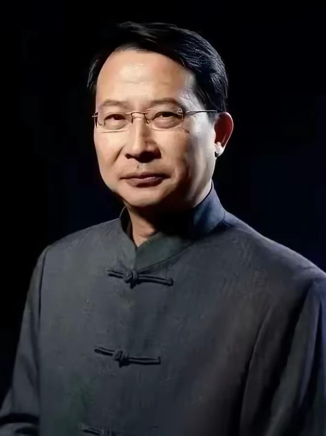 饶毅教授这波火力全开，真的戳中了科研圈最痛的地方！院士评选哪是简单评个荣誉，那是