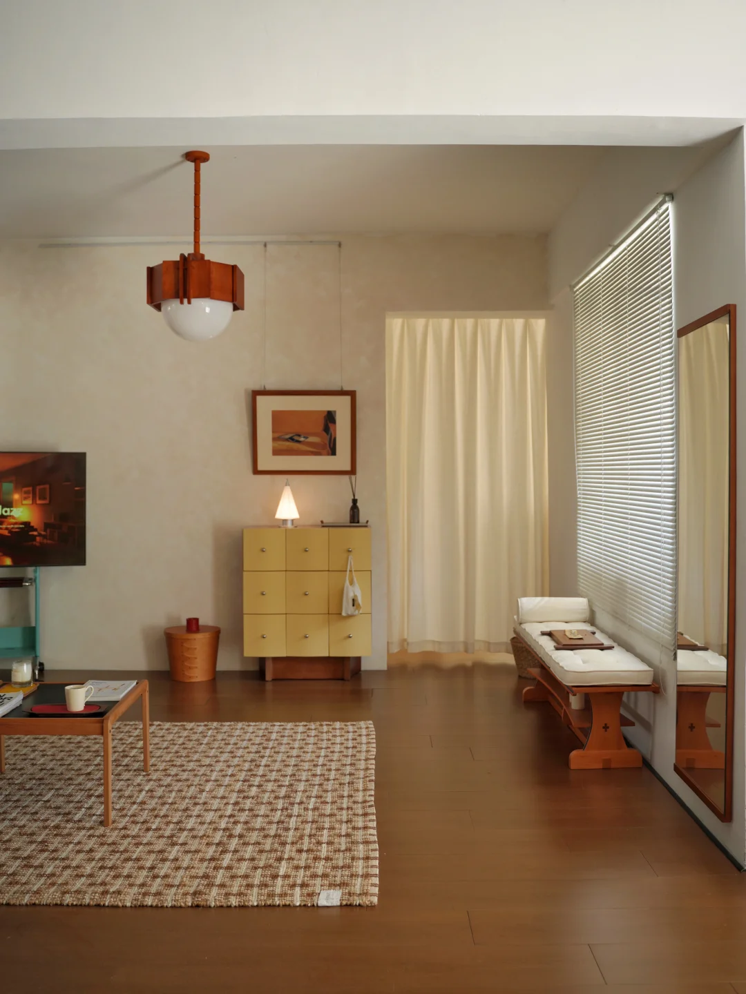 冬日色彩的家，由一块地毯开始丰富。