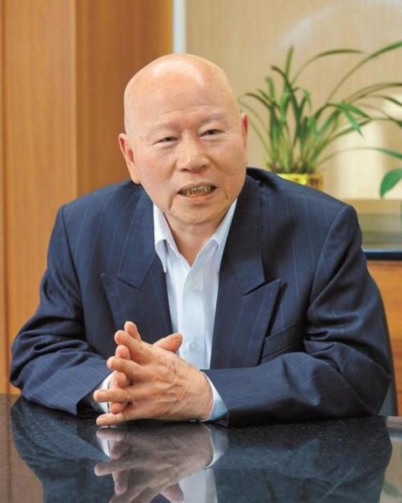 台湾媒体人许信良公开表示，要是大陆统一台湾，绝大多数的台湾人都不会夫妻，更别提治