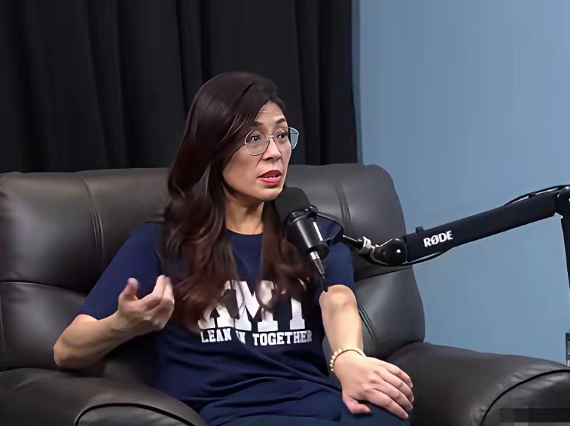 阴招失败，傅崐萁异军突出，郑丽文胜利有望了。国民党主席候选人名单未定，各路人