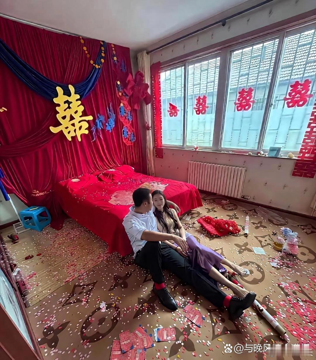 看完这两张，有想结婚的冲动吗​​​