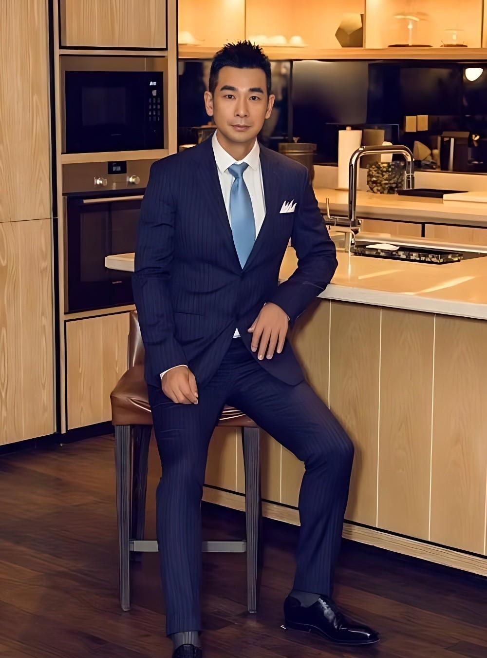 赵文卓真的很不对劲同为武打明星，就连李连杰、张晋都躲不过意外但赵文卓却越来越