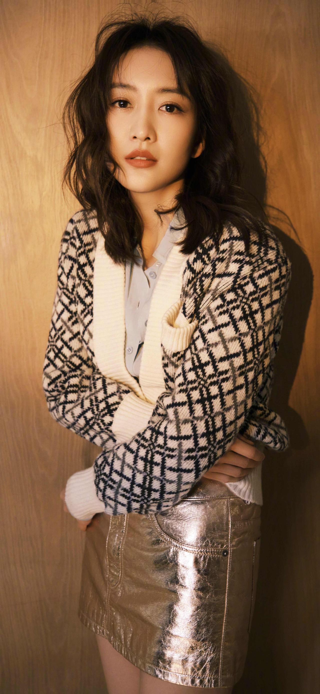 美女壁纸-第6059期-王鸥