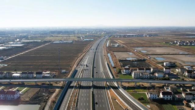 江苏两段高速, 同日实现通车运营