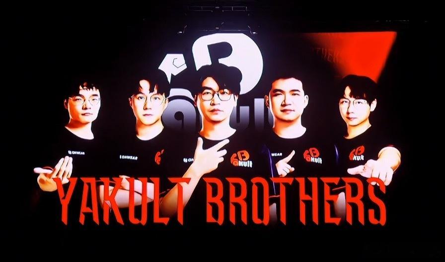 YB成功杀进决赛，获得进入梦幻联赛的名额！dota2​​​