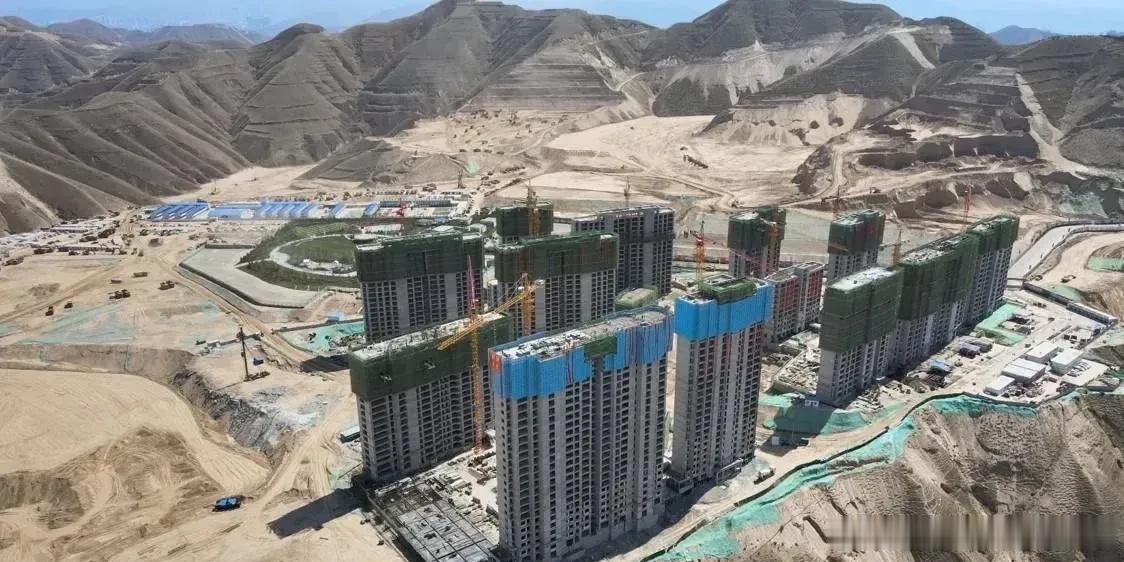 史上最荒凉的小区，没有之一！