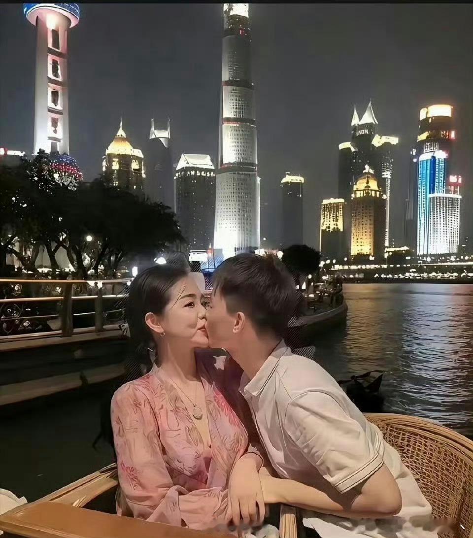 小伙子是一点弯路也不想走啊