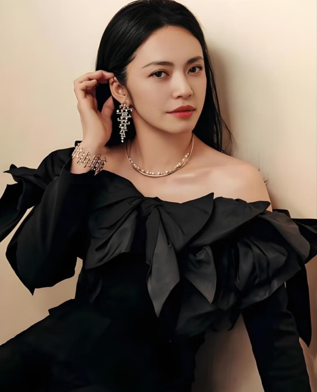 为什么姚晨现在很少拍戏了？其实不是她演技不行，也不是没人找她拍戏，而是她已经