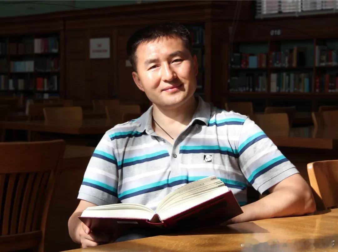 中央财经大学王存同教授，发表论文结论是：丁丁越小，智商越高。我们该如何评价王存同