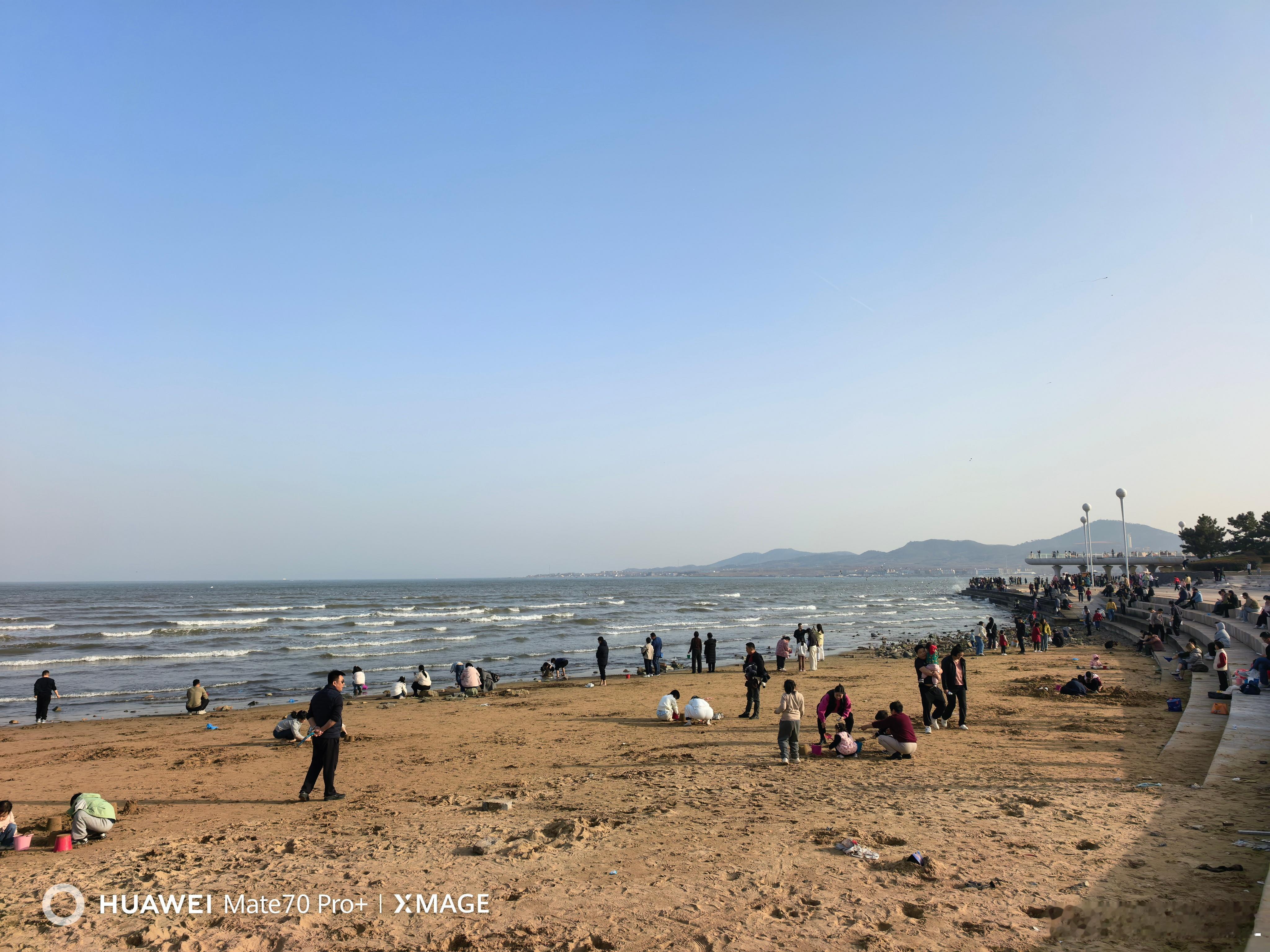 真羡慕你们春节可以旅行看大海。我就不行了。我只有回家才能看到大海。