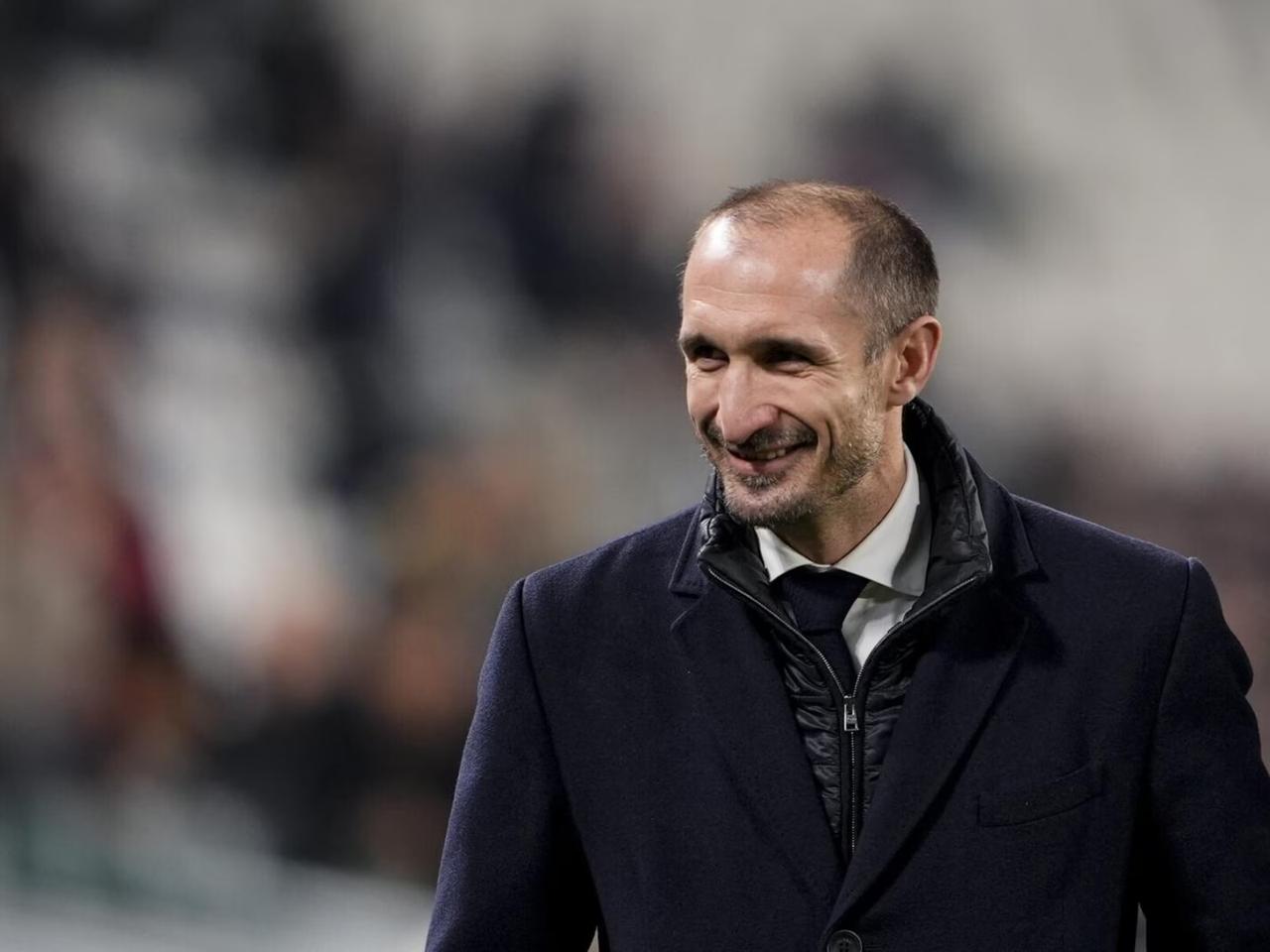 【基耶利尼：大巴遇袭是常规操作】尤文图斯兵败那不勒斯，基耶利尼赛前采访：