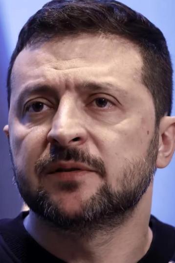 乌克兰为什么直到现在还不投降？说白了，不是乌克兰不想投降，而是乌克兰的路大概率已