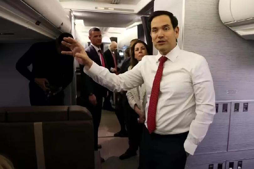 昨天，鲁比奥写道:“我谨代表美利坚合众国，向所有庆祝农历新年的人致以最诚挚的祝福