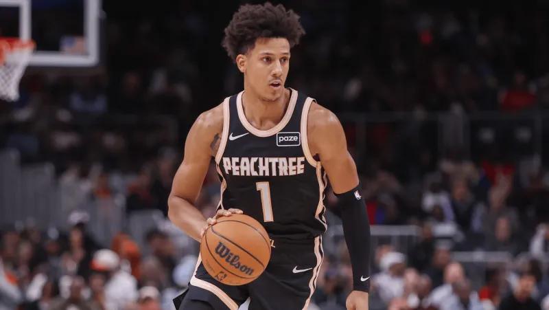 老鹰队伤病潮袭来！核心球星杰伦-约翰逊缺阵，东部第六能否逆袭季后赛？