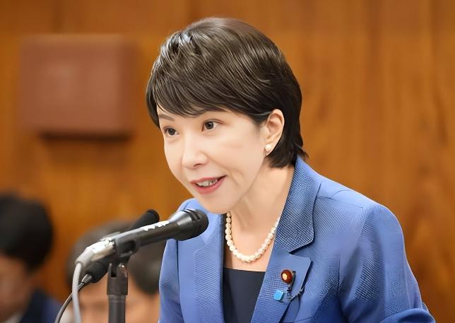 几声炮响，彻底把日本内阁的阴谋撕了个粉碎！高市早苗这回算是踢到了钢板上，不仅无理