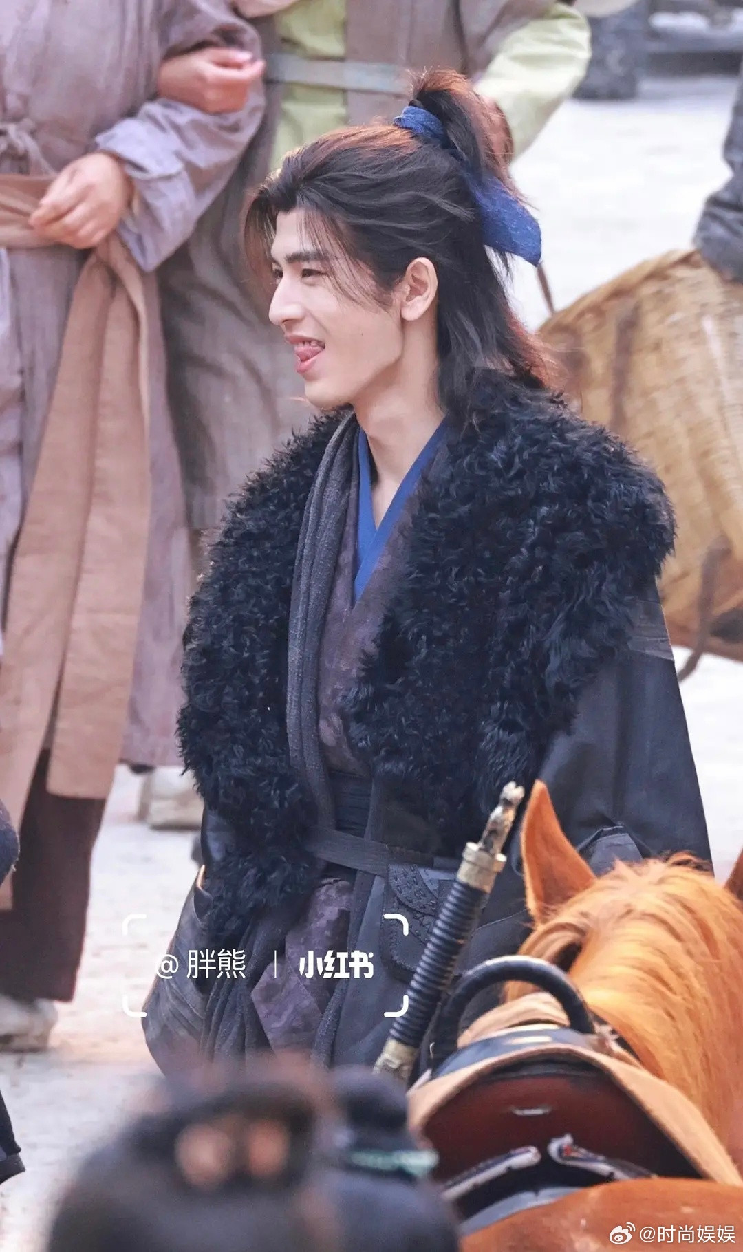 张凌赫在拍新剧这状态必脱待爆了