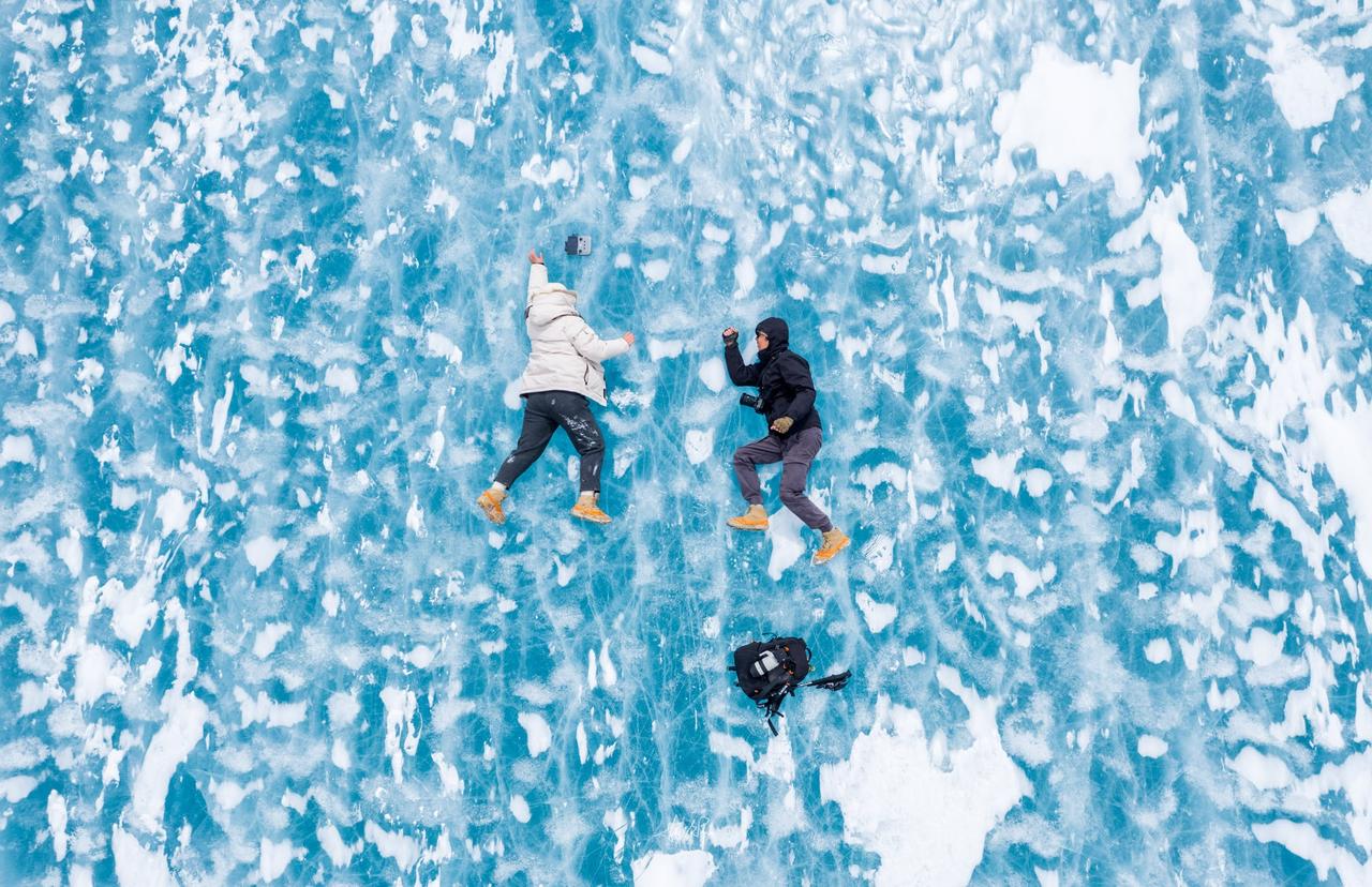 “西藏从来都不是谁的平替，它无可替代。” 在我心中，西藏正是这样的存在。🌨️