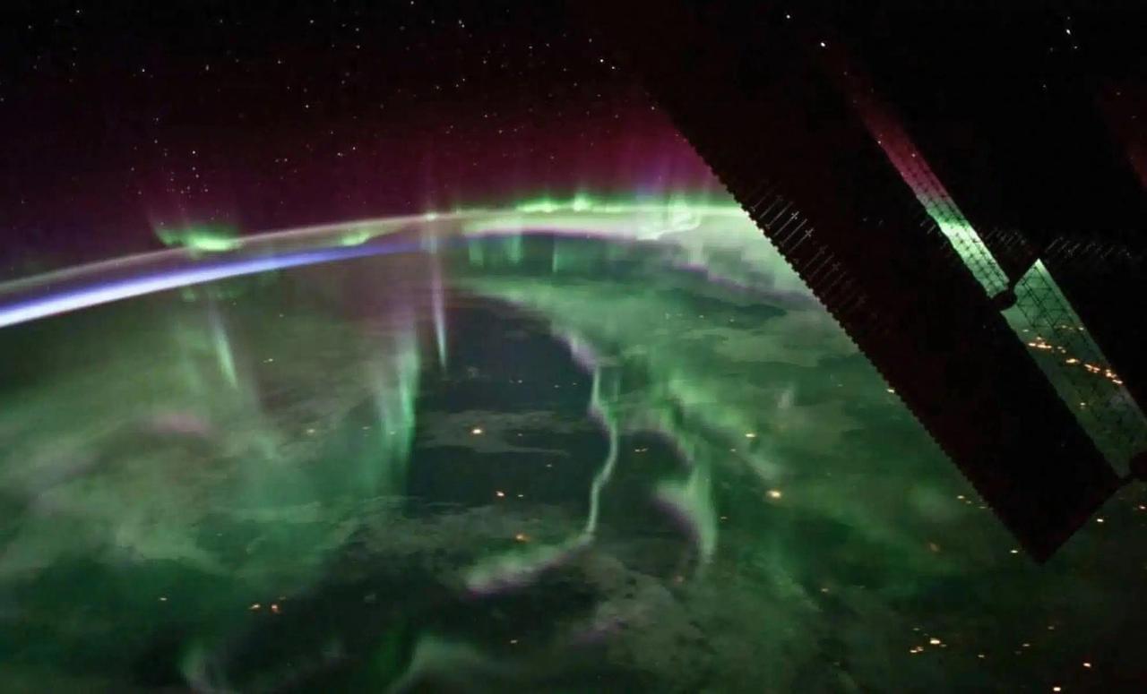 英美确认：地球磁北极再次发生偏移，并且正在进入未知的磁性区域英美两国权威机构