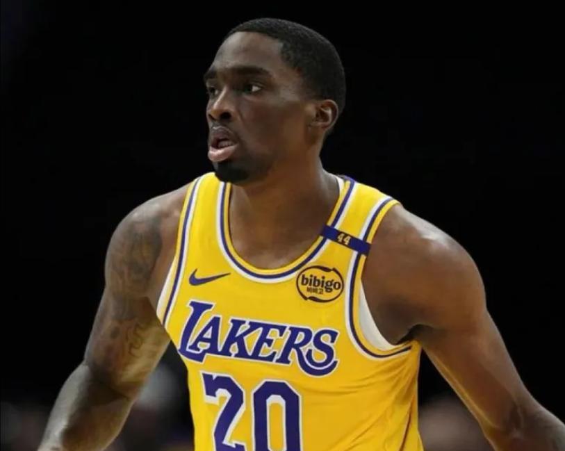 湖人到现在都还没裁米尔顿，这是准备将他转为全额保障？？？NBA7月18日讯，