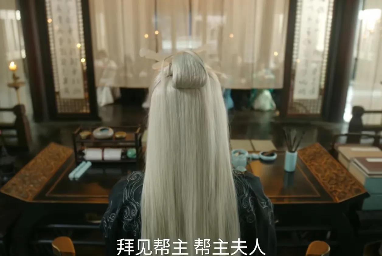 哇哦，李沉舟终于要登场了！果然成毅还是适合演沉稳、霸气、高冷的角色，光是