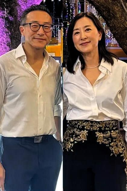 刷到蔡崇信离婚的消息，大部分网友关注点都落在资产划分上，我特意去了解他的妻子吴明