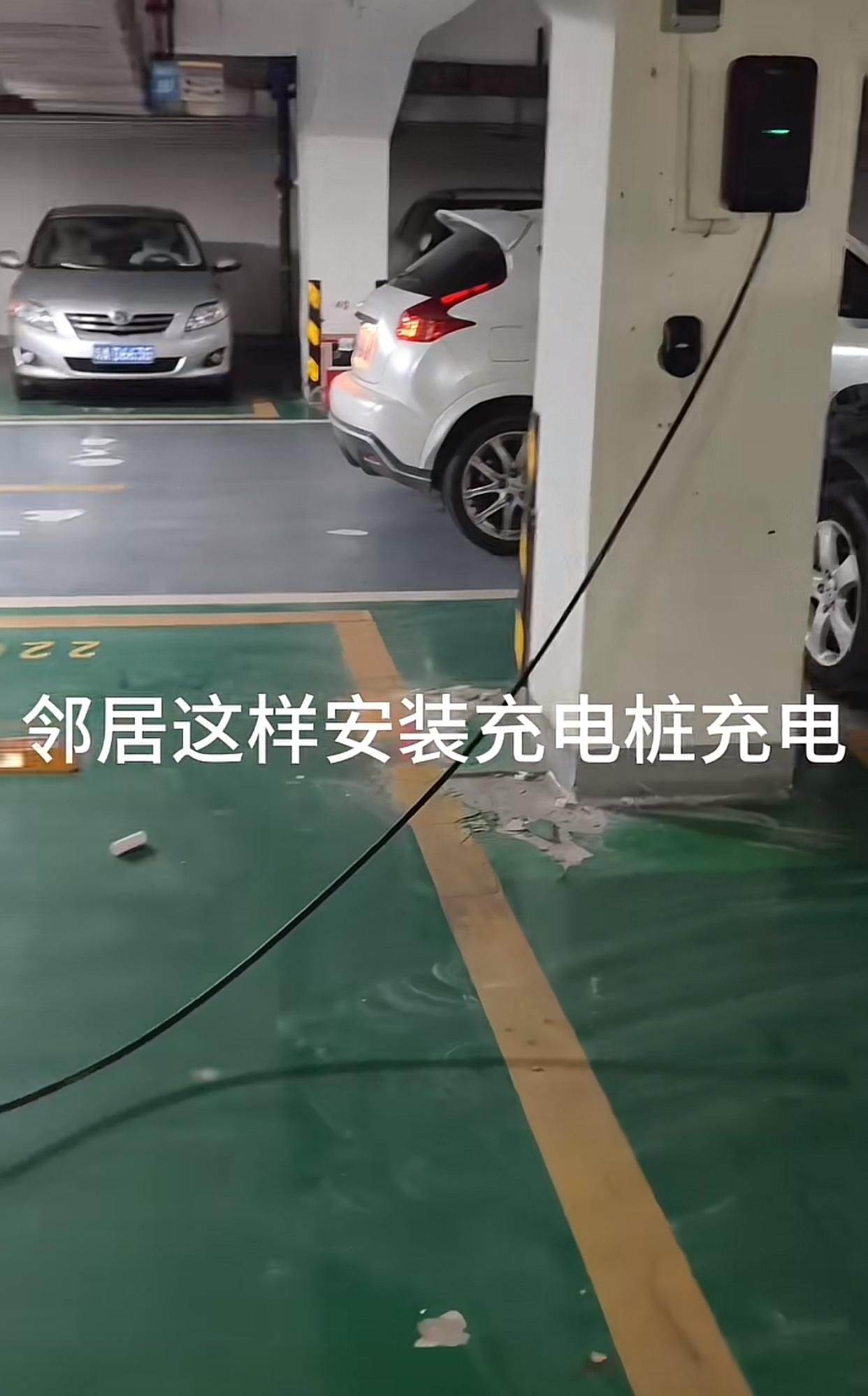 这位网友是真听劝…近日广东，一名男子发视频求助，邻居给自己车充电时，由于线不够