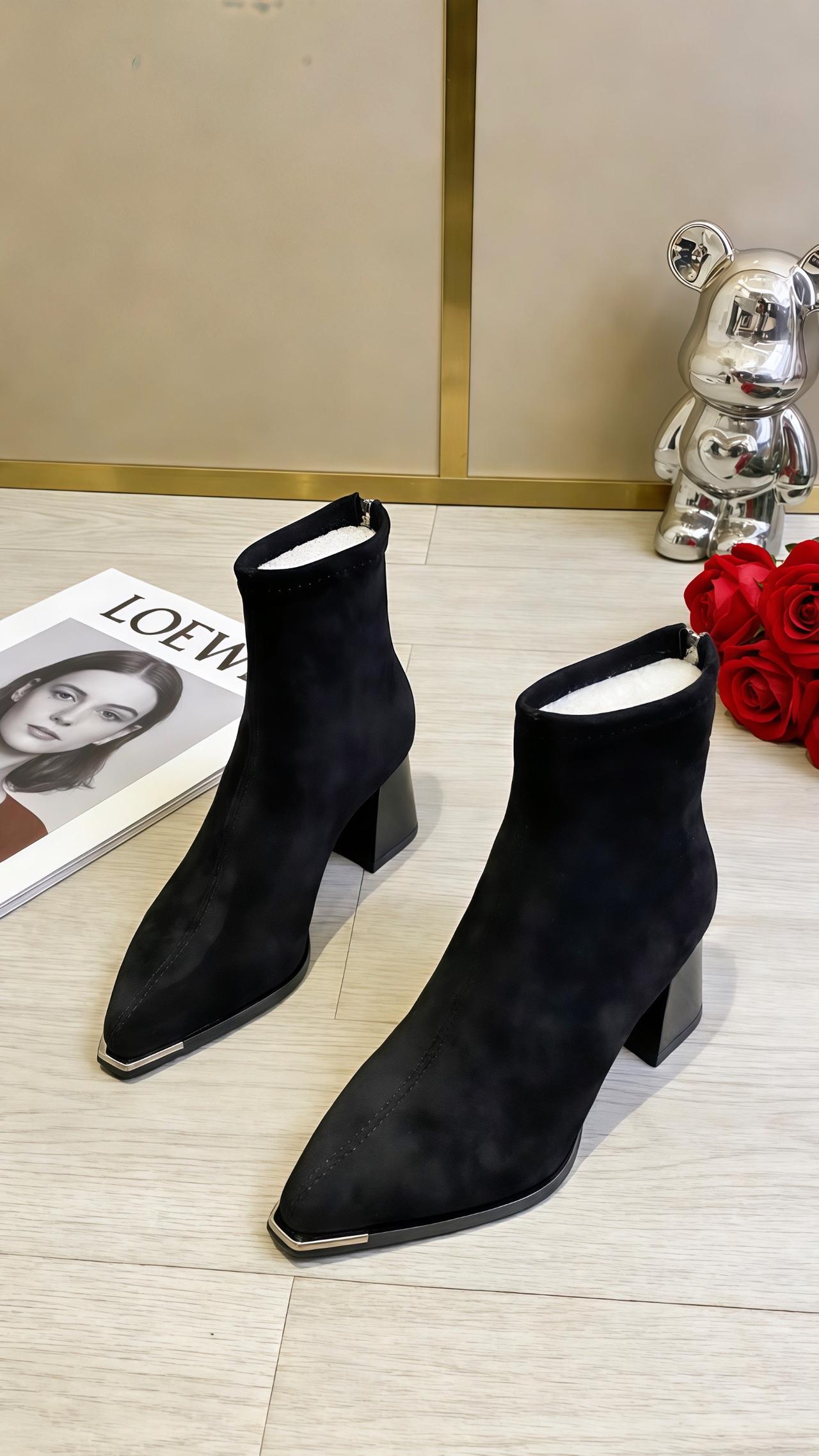 气质短靴休闲百搭短靴搭配