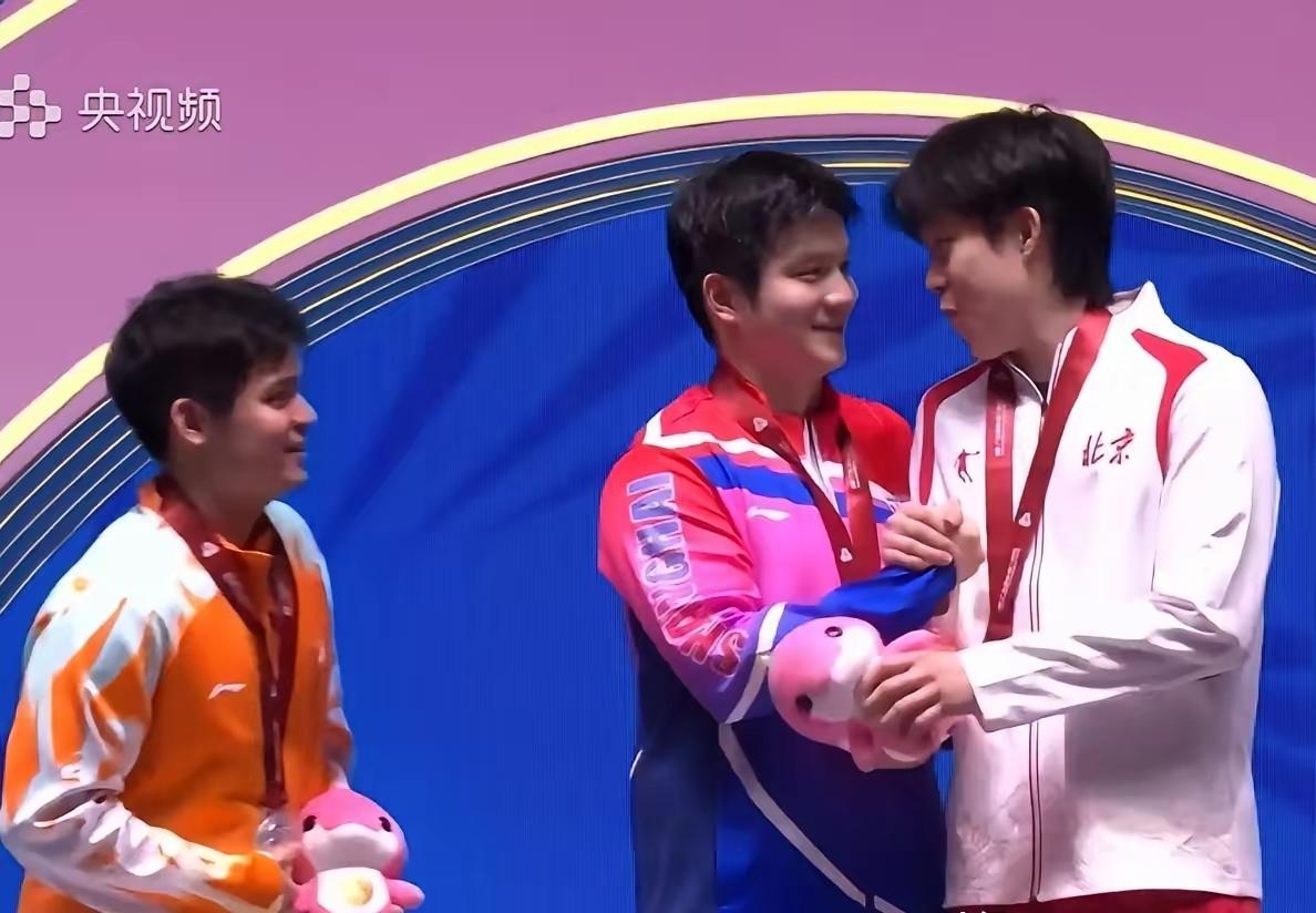 现在不光男乒没有第三人，女乒第三人也是费劲，选择对象多了也让人难以抉择。