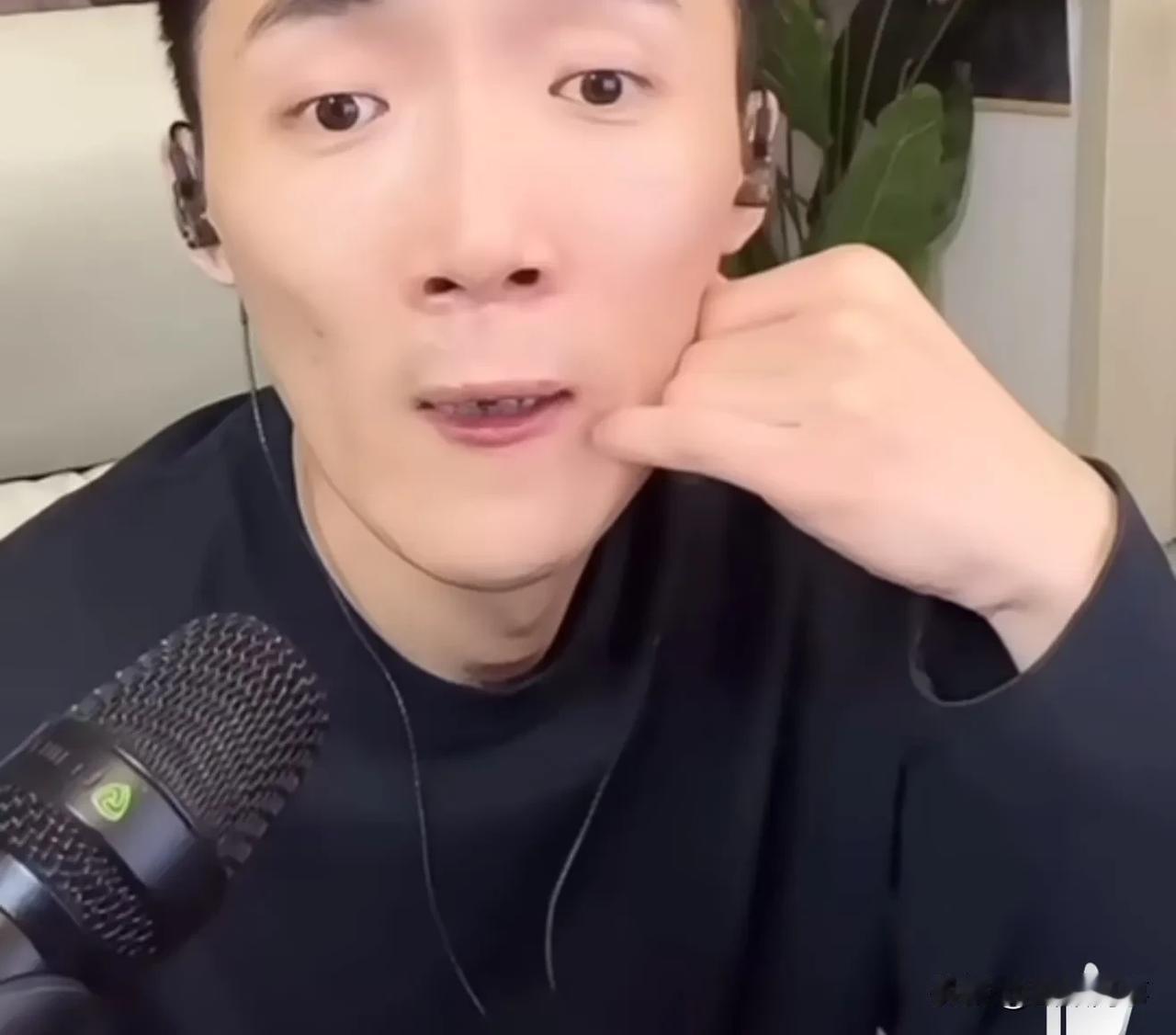 李舒克点评辛巴四大门徒退出辛选真实原因！辛巴不陪播徒弟嫌提成高！