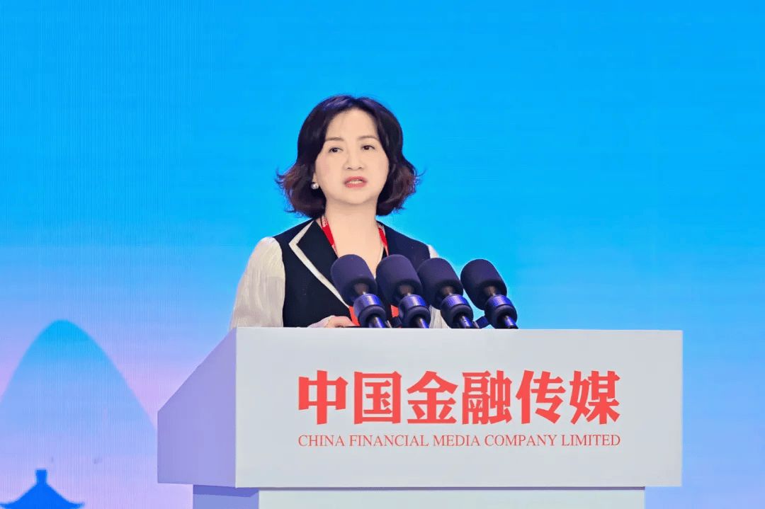 罗艳君, “空降”内蒙古