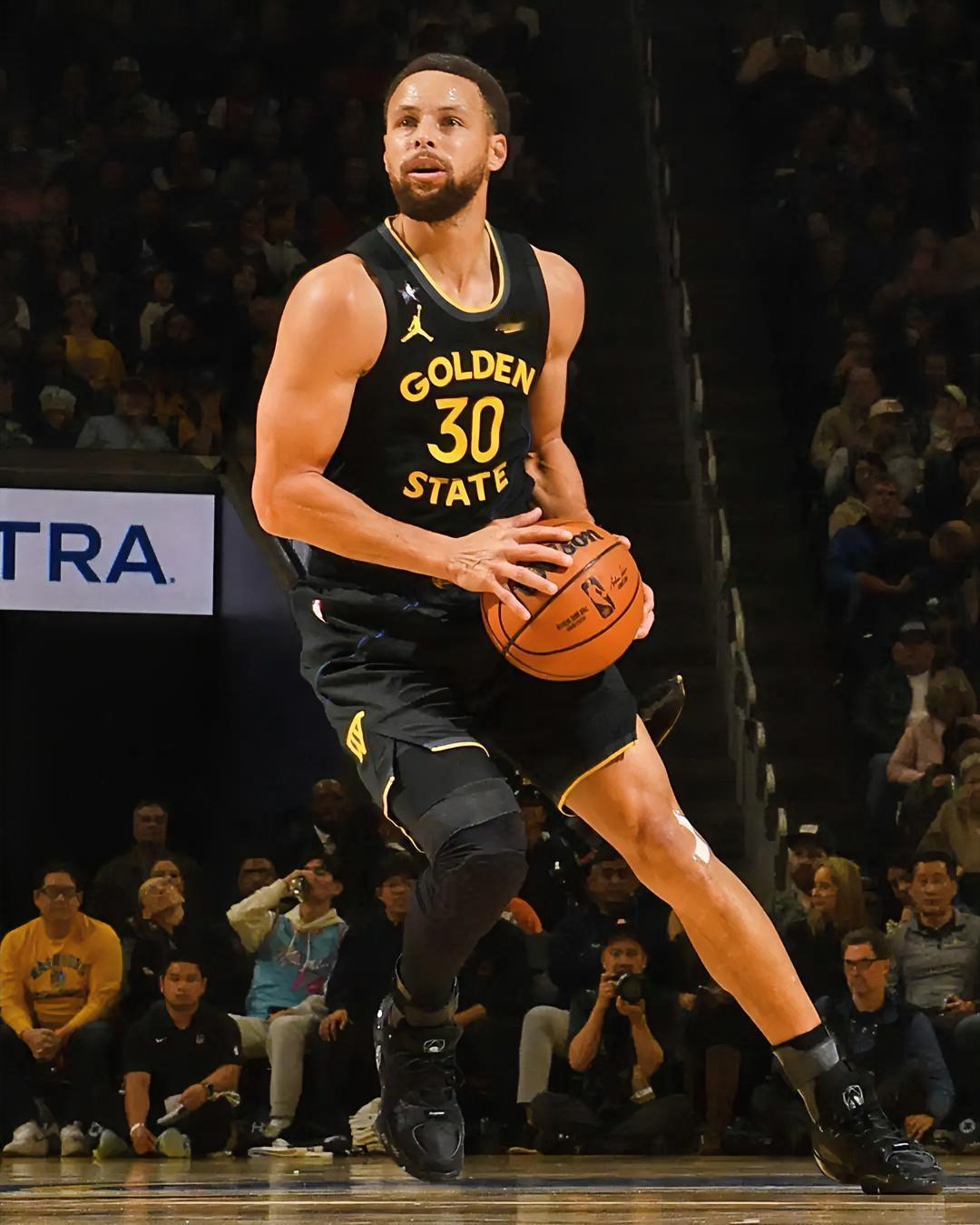 巴特勒伤退，勇士135-112轻取热火，这三位球员是赢球最大功臣1. 波杰姆斯