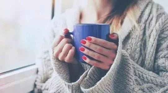 女人身体有3处“火炉”, 冬天每天按一按, 比吃火锅还暖和!