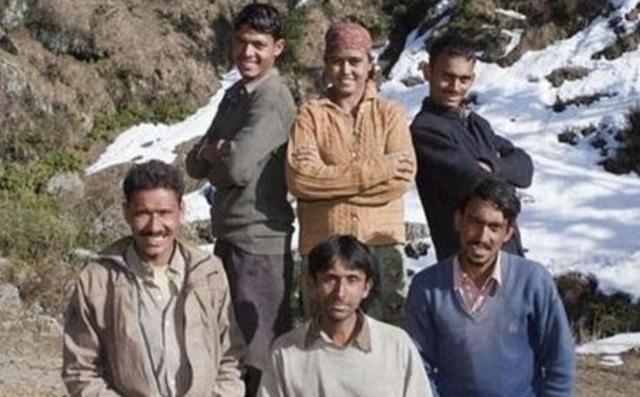 尼泊尔“一妻多夫”该如何生活？妻子苦不堪言：晚上和兄弟在一起，一点都不幸福。尼泊