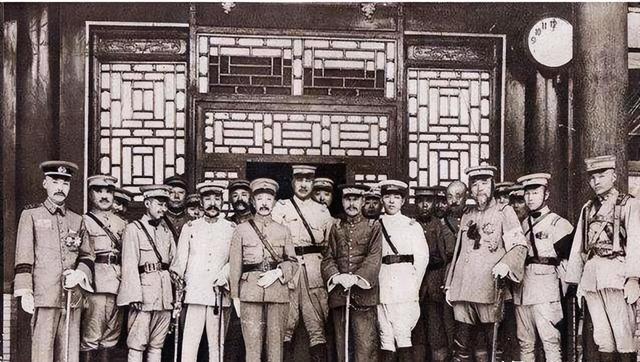 民国军阀第二代，子承父业的有两位，他们是谁呢？民国那些声势很大的军阀集团，真正
