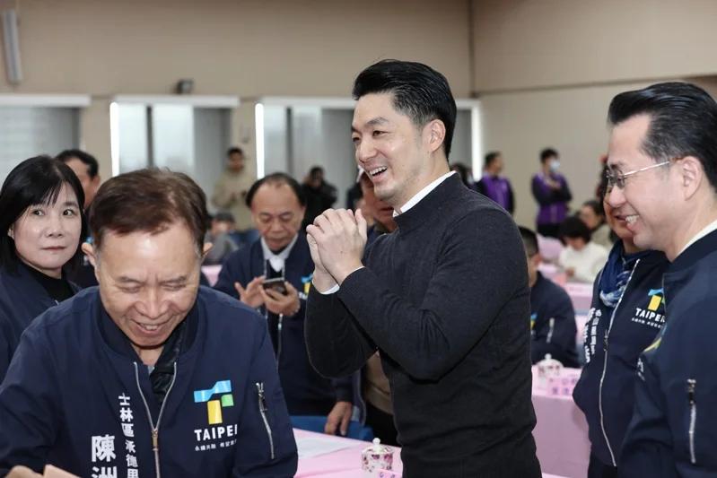 卓荣泰参选台北市长？蒋万安回应了台北市长蒋万安今天（12日）被问及，怎么看赖