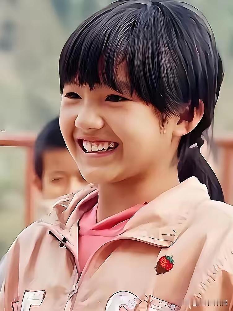 最近，晋妈又开始吐槽李勒优了，说她白天睡觉，晚上玩，不想上班。非要和晋妈一起开面